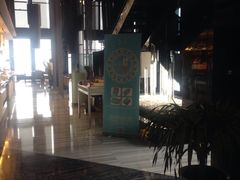 -唐拉雅秀酒店-西锦汇空中BBQ·思创餐厅