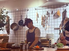 -羽深肉铺 Steak & Wine