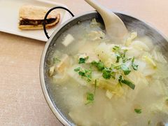 白菜豆腐粉丝汤-宝光熏肉鞋底火烧(新街口店)