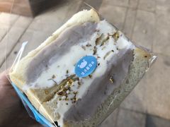 芋泥玫瑰奶酪三明治-沁屋面包店(人民东路店)