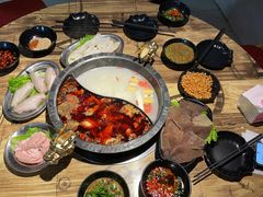 -销魂美蛙鱼头火锅(上海首店)