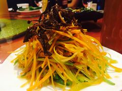 -香巴拉云南餐厅(华莱坞店)