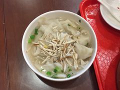 三鲜馄饨-王興記(中山路店)