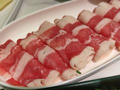 肥牛壹号-小龙翻大江文化火锅(太古里店)