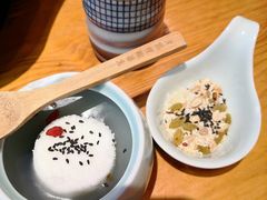 -野山舂·贵州现舂酸汤火锅(鸿通城店)