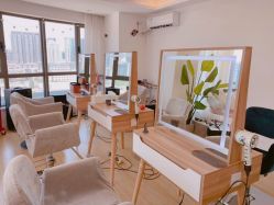 -E.L.K造型momopark店