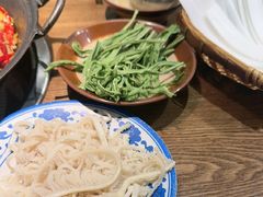-巴卤社老火锅(财富店)
