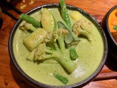 -默加东南亚美食(大宁音乐广场店)