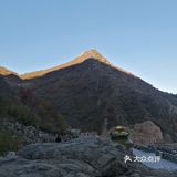 嗯，昨天我们开车去了种草很久的百瑞谷景区，在这里呢