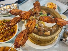 -汗腾格里·风味餐厅(新疆驻京办店)
