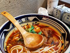 -鑫花溪牛肉米粉(东环大润发店)