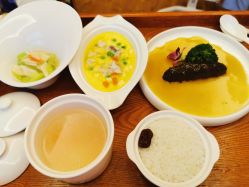 -裕月馨月子中心(滨江店)