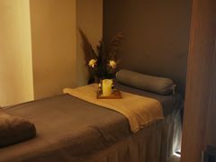 -左悦·艾灸调理·推拿按摩·精油SPA(卓悦汇店)