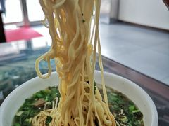 -牛一嘴·兰州牛肉面·大盘鸡(财富中心店)