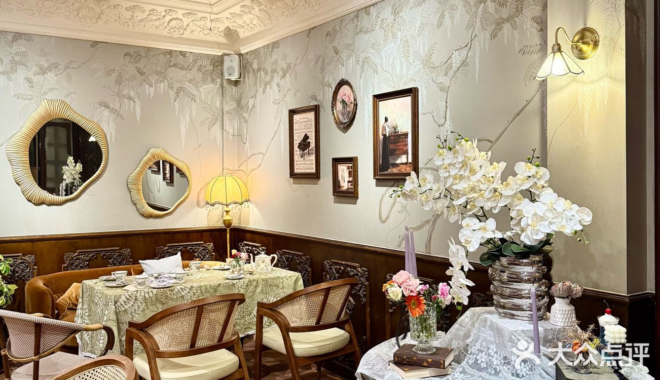 华侨城我家门口的！惊艳南法复古花园餐厅～