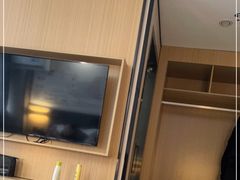 -逸米精选公寓(广州火车站西村地铁站店)