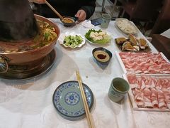 -羊家胡同·龙虾烧烤火锅(龙汇路店)