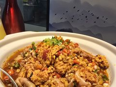 -三湘四水正宗湘菜(君峰路店)