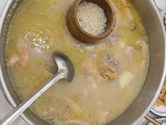 -朴小妹人参鸡汤火锅(长白山万达店)
