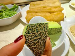 网纹蜜瓜绝了-凯鸽火锅(华林新天地店)