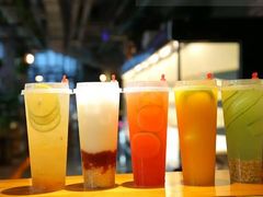 -耍哥串串香(香月湖店)