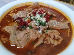 -胡子饮食店