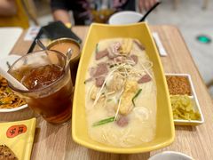 -谭仔米线(皇庭广场店)