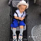 我记得是绑在了边上，然后让它化解