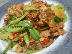 农家小炒肉-湖南人家湘菜馆(镇江路店)