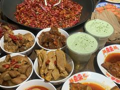 -萍姐火锅·公路夜市(武汉首店)