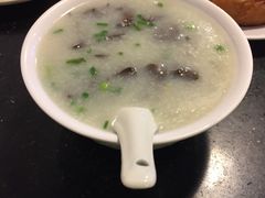 -伍湛记 · 广州老字号(龙津中路店)