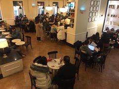 大堂-星巴克臻选(广州沙面店)