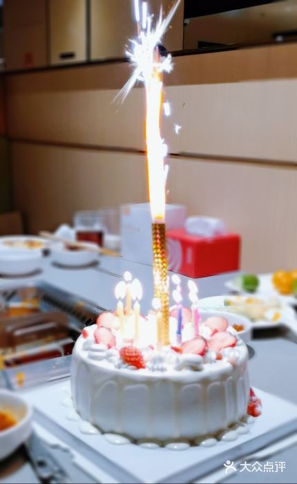 海底捞火锅(海宁路店)图片