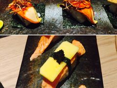 炙鹅肝寿司和芒果鱼子寿司-余欢领鲜火锅(新街口店)