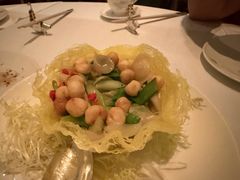 脆果水芹藕苗炒百合-嘉麟楼