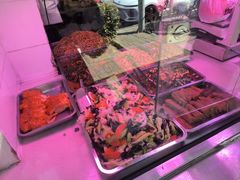 -老六素货(王顶堤店)