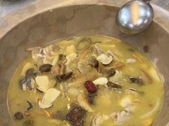 -抚仙湖野生菌石锅鱼(腾冲总店)