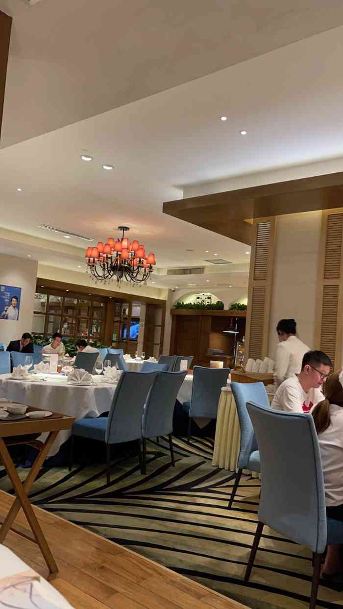 悦景酒家(罗湖店)-"阴雨天,唤我出门的是一次平价黑珍珠餐厅的.