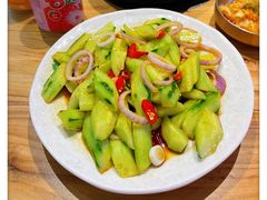 凉拌青瓜-延边河坝烧烤串城(车公庙店)