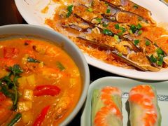 -大头虾越式风味餐厅(光明广场店)