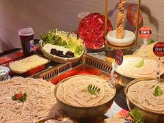 -三个四川人火锅(华联商厦店)