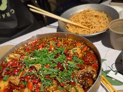 -巴厘龙虾·榜首油焖大虾(音乐学院·沿江酒馆店)
