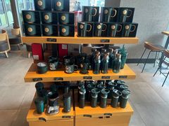 -星巴克臻选(宁波北仑银泰城店)