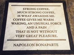 -The Coffee Academïcs(铜锣湾店)