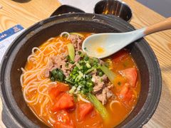 番茄牛肉粉-俏凤凰(美林M·LIVE天地东座店)