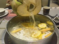 -椰小鸡·琼州糟粕醋·火锅(美兰缤纷城店)