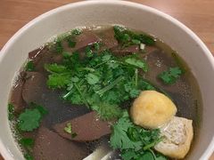 -佬钱湾仔(衣裳街店)