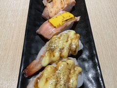 -万岁料理回转寿司(华贸店)