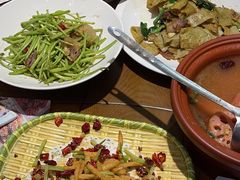 -黄泥岗·地道湖北菜(奥特莱斯店)