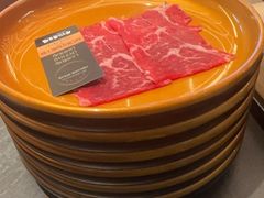 -牛YO寿喜烧·铁板烧和牛火锅自助(市府恒隆店)